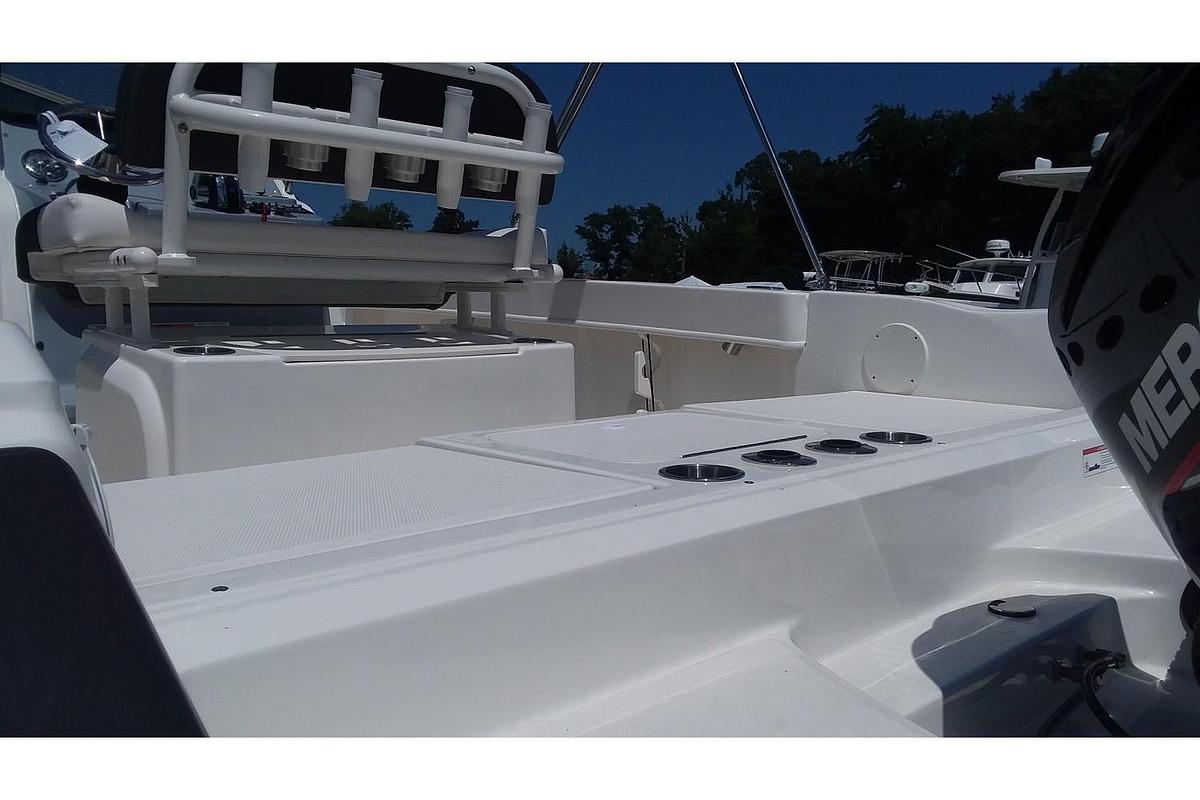 2024 Bayliner Trophy 20 CC