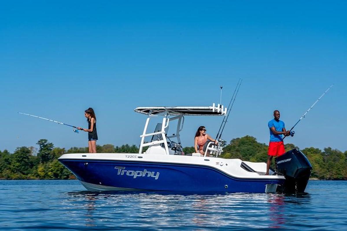 2027 Bayliner Trophy 22CX