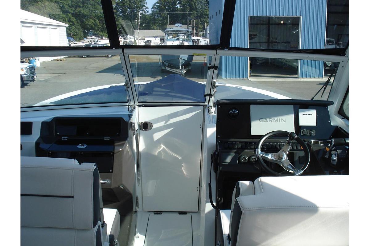 Used 2022 Blackfin Boats 272 DC