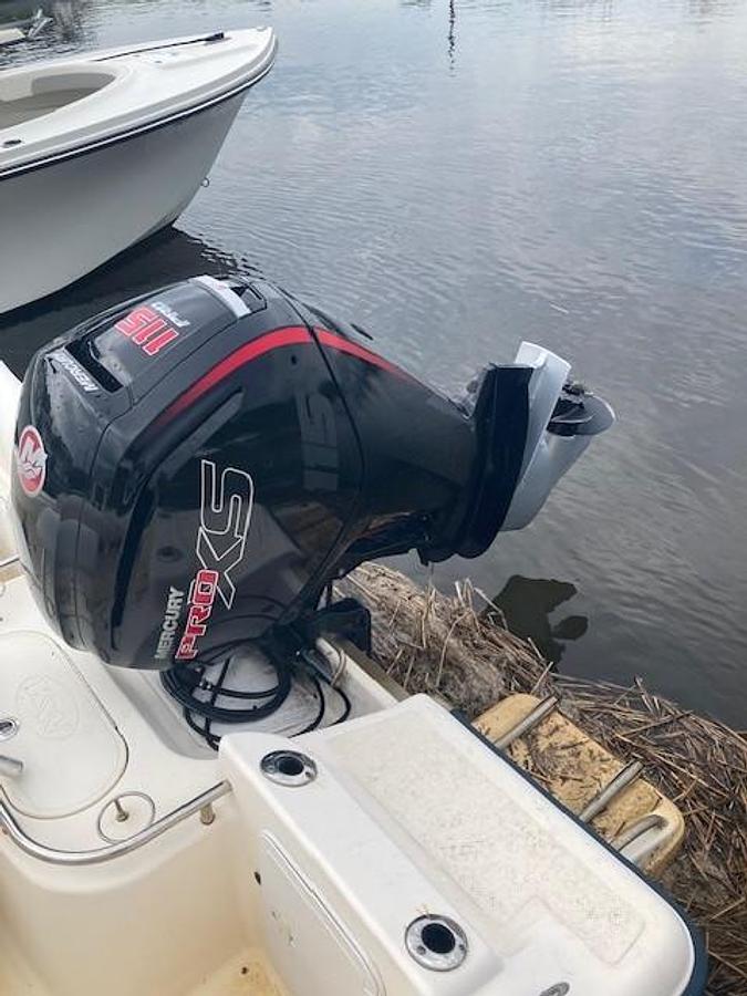 Used 2004 Key West Sportsman 186 CC