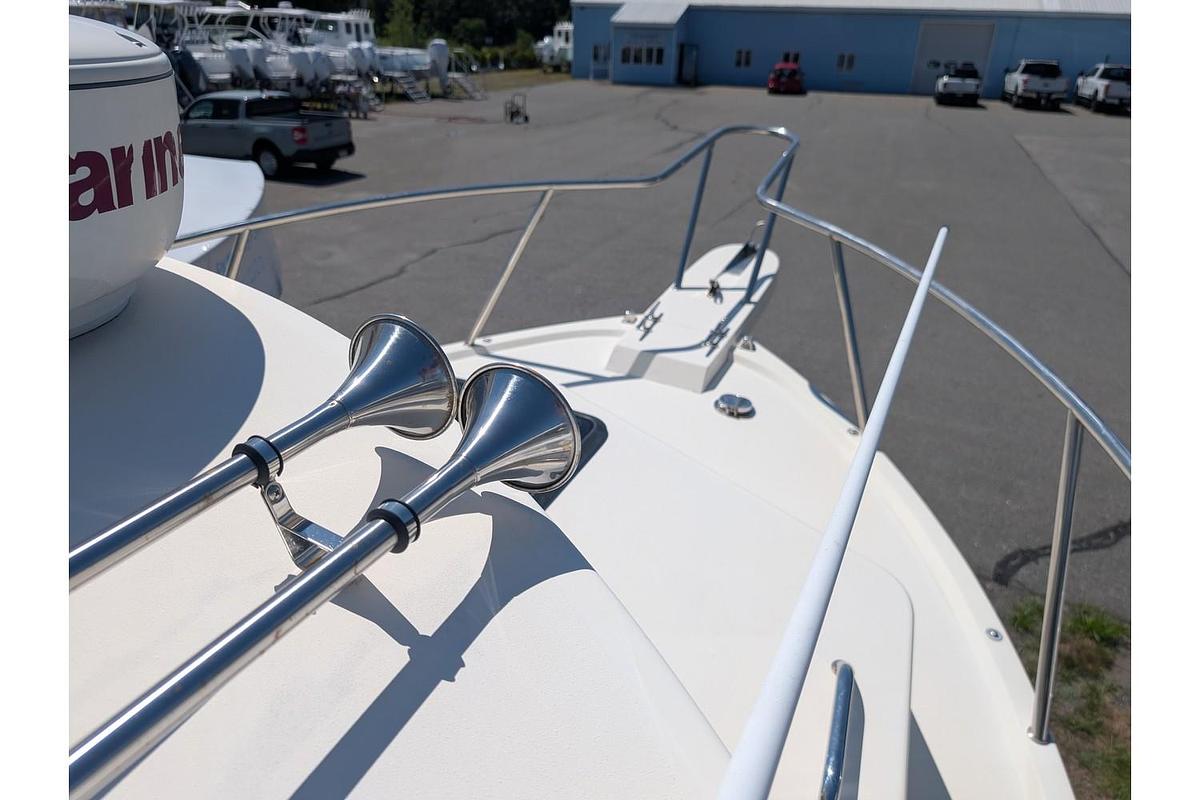 Used 2006 Parker 2520SL SC