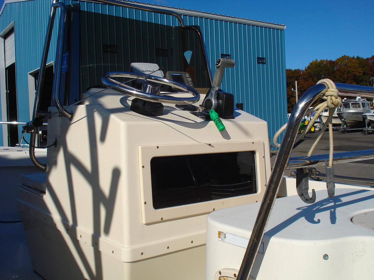 Used 2003 Parker 18 SE with Yamaha F115 , EZ Loader trailer