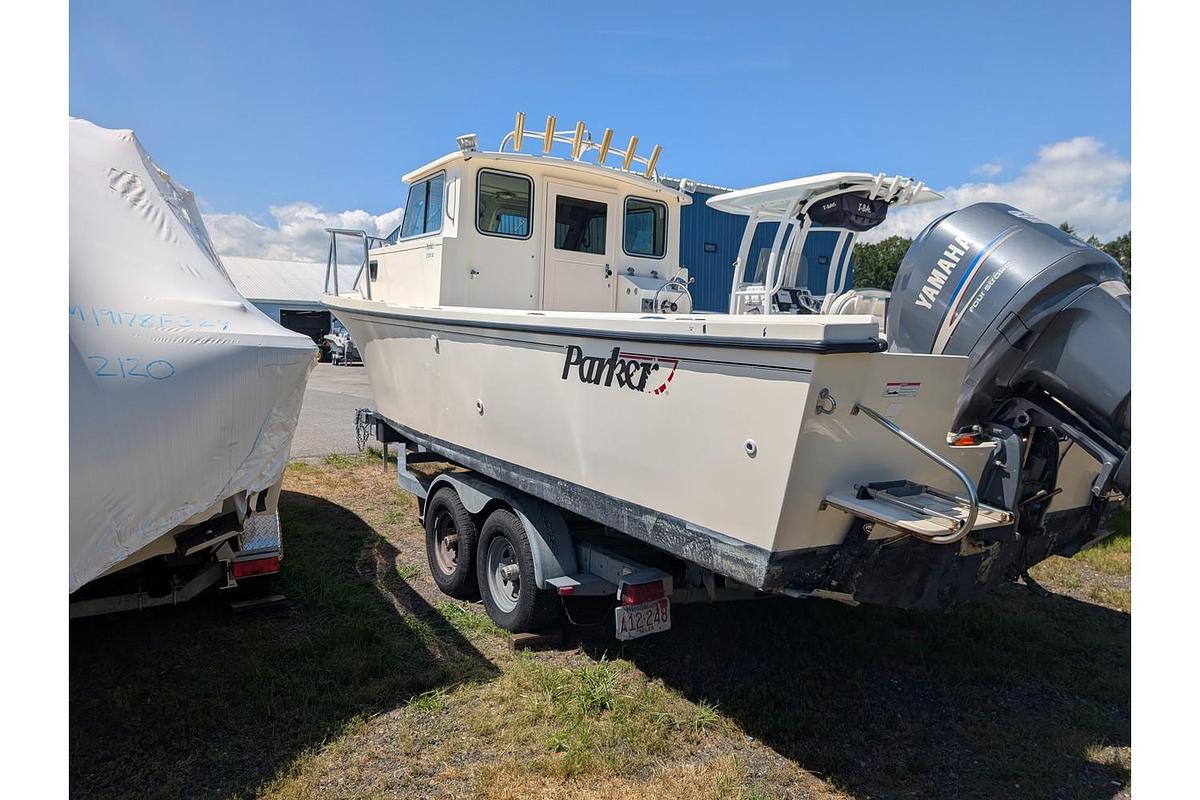 Used 2006 Parker 2520SL SC