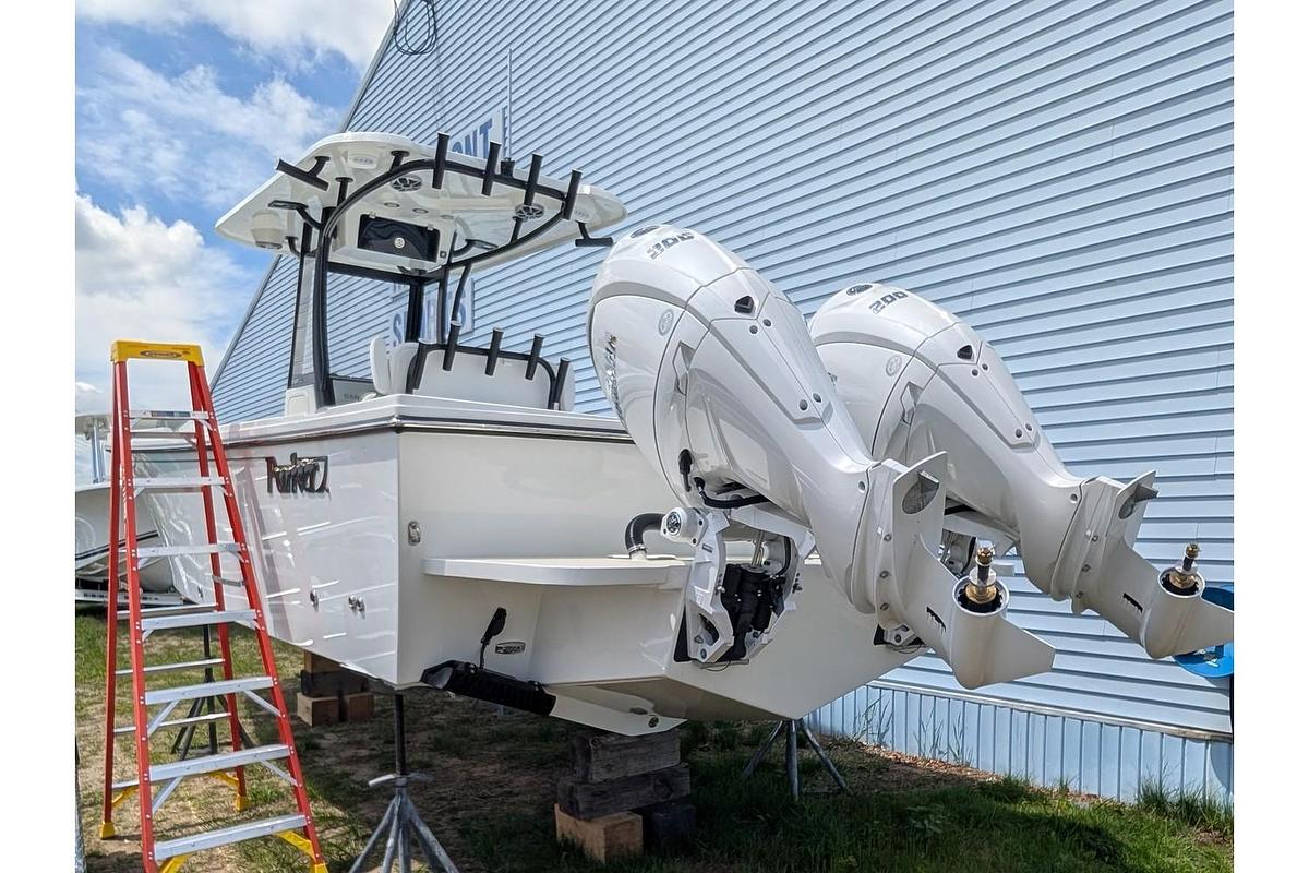 2025 Parker Offshore 2600 Center Console