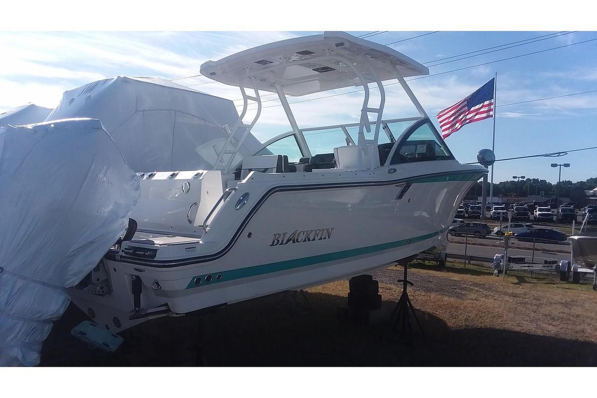 2024 Blackfin Boats 252 Dual Console