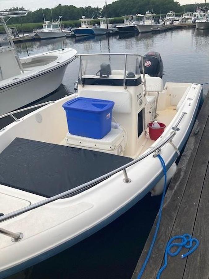 Used 2004 Key West Sportsman 186 CC