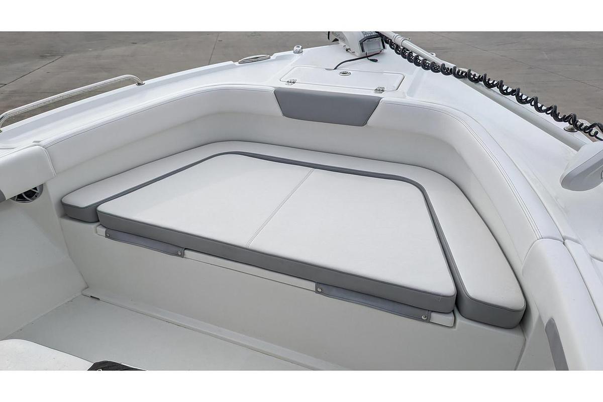 2026 Parker Offshore 210 Coastal Elite