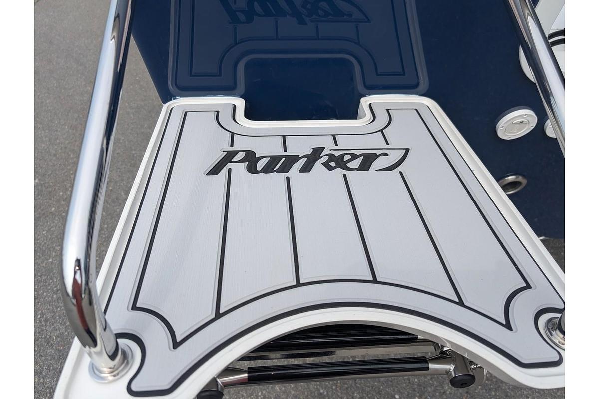 2026 Parker Offshore 230 Coastal Elite