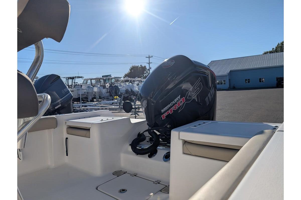 Used 2019 Tidewater Boats 198 CC Adventure