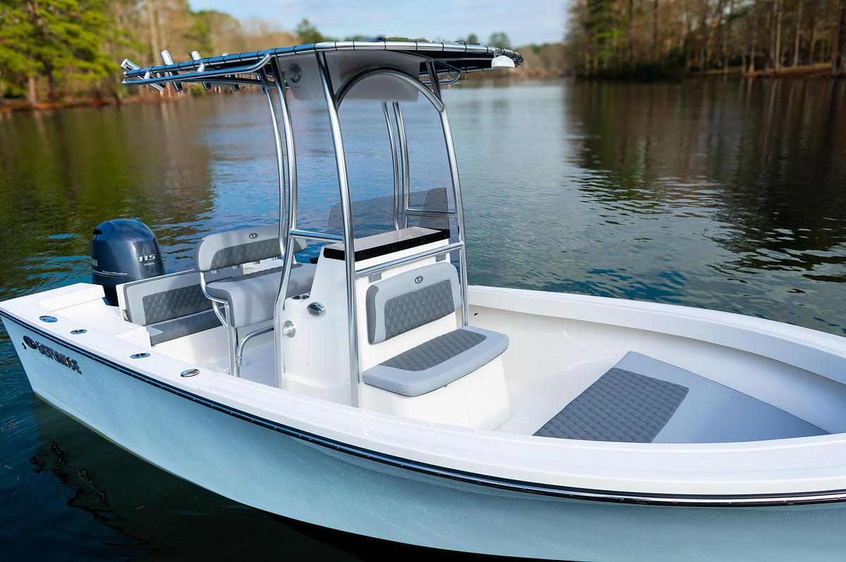 Used 2027 Defiance 190 Catalina