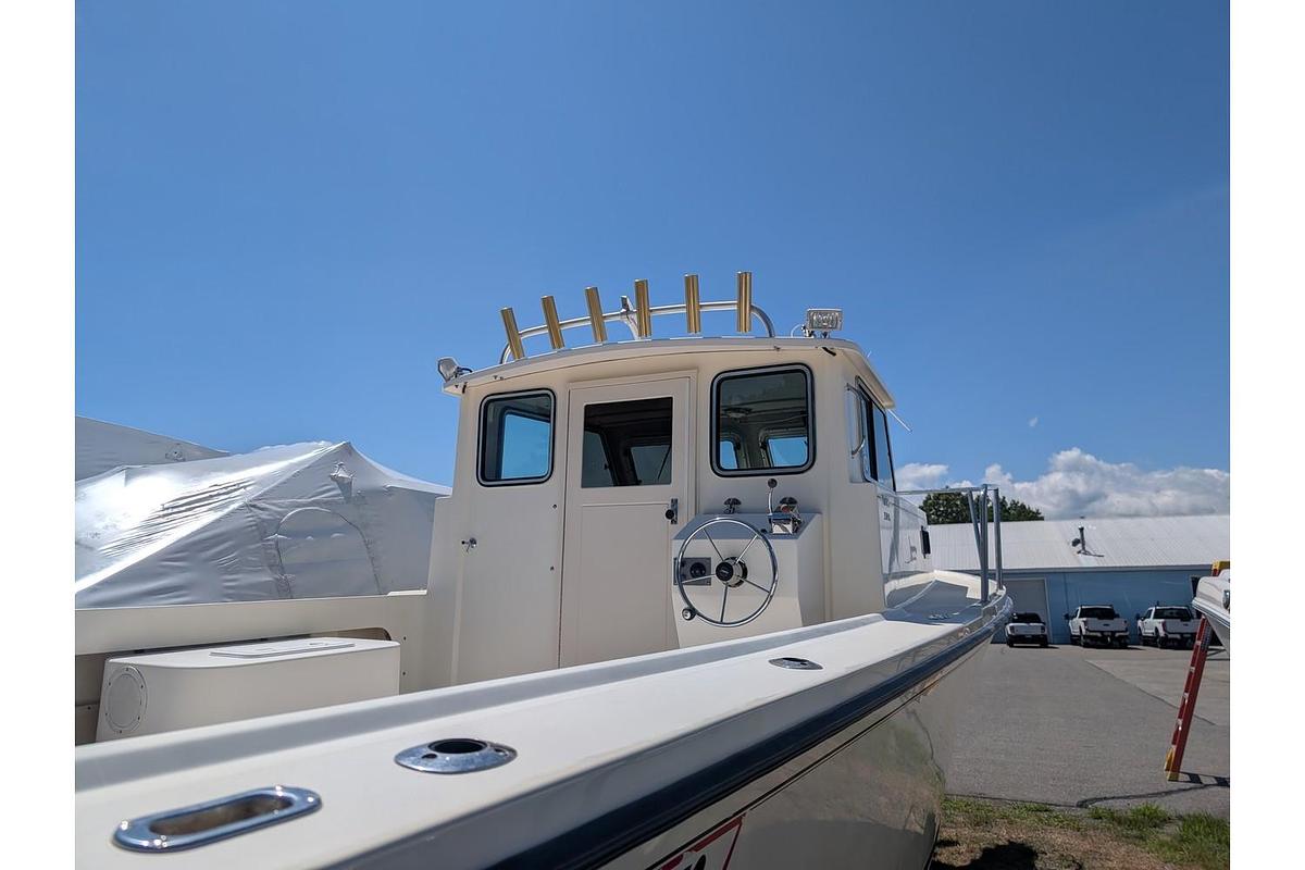 Used 2006 Parker 2520SL SC