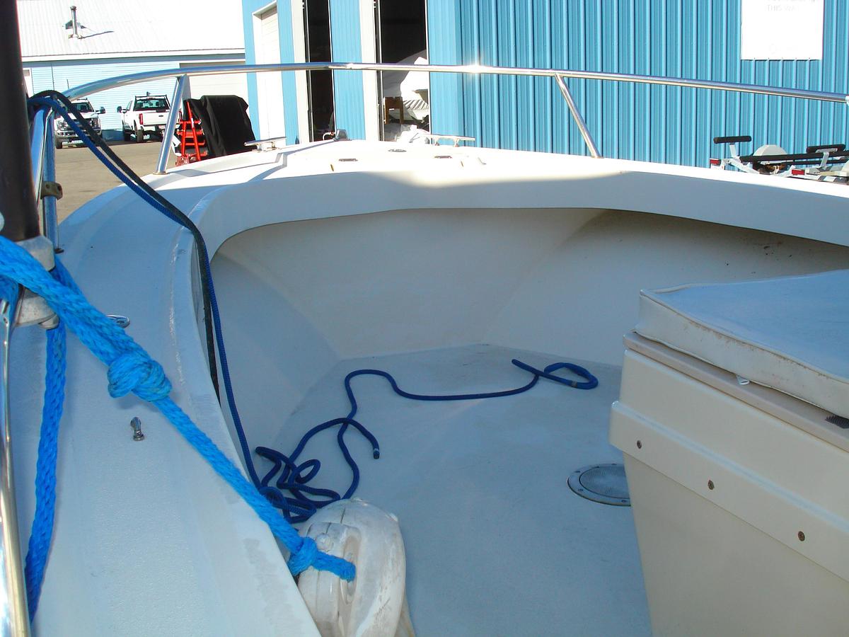 Used 2003 Parker 18 SE with Yamaha F115 , EZ Loader trailer