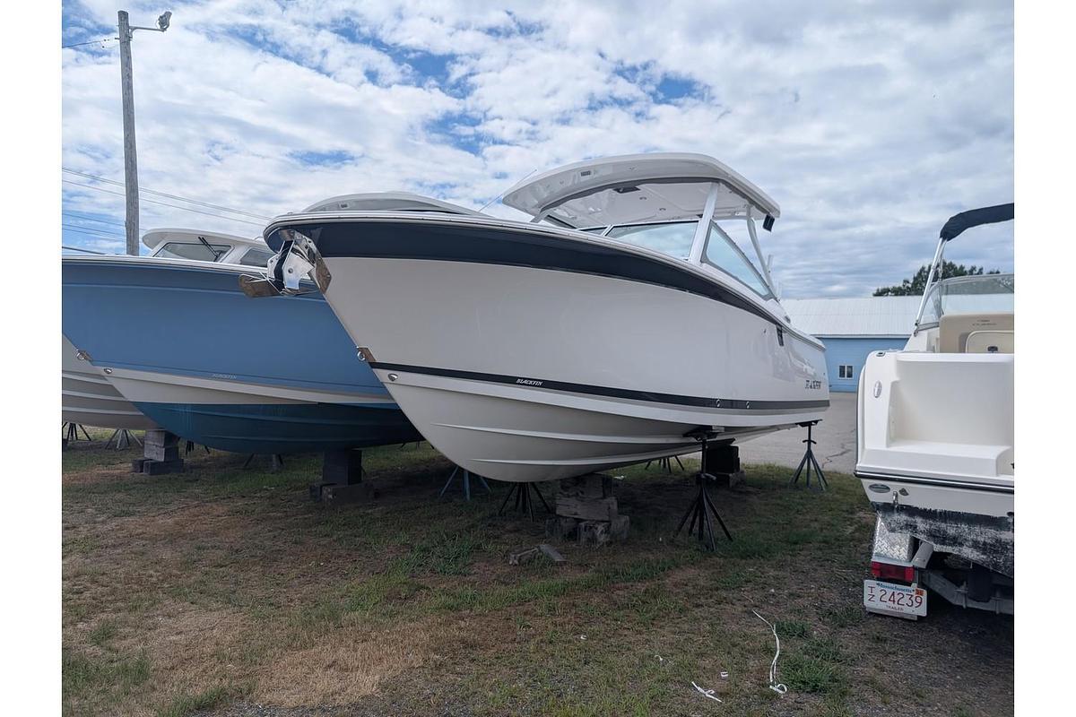 2024 Blackfin Boats 272 Dual Console