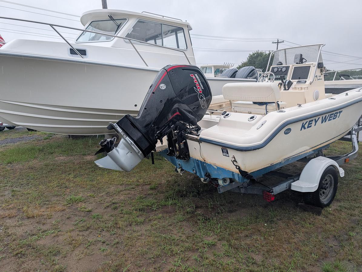 Used 2004 Key West Sportsman 186 CC