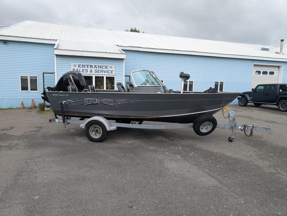 Used 2017 Lund 1850 Impact