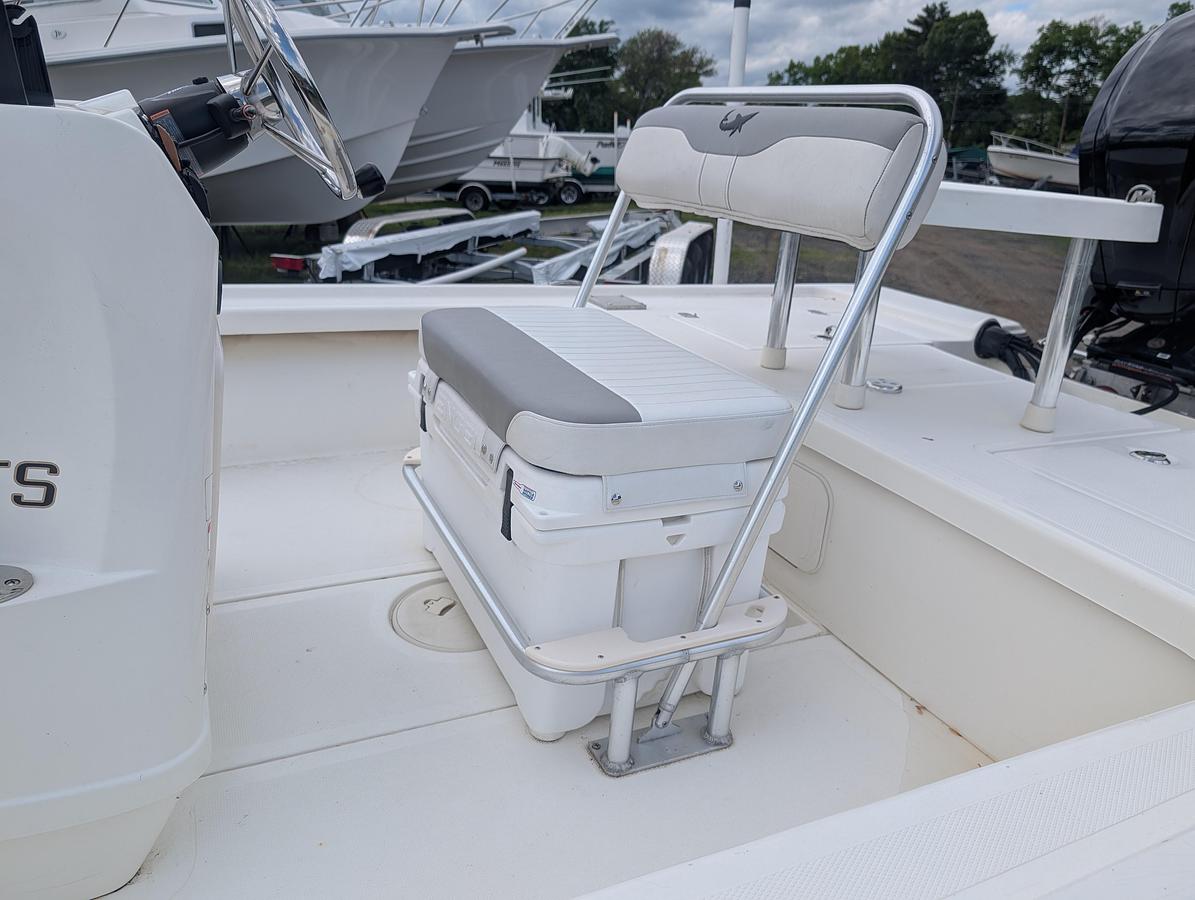 Used Mako 18LTS