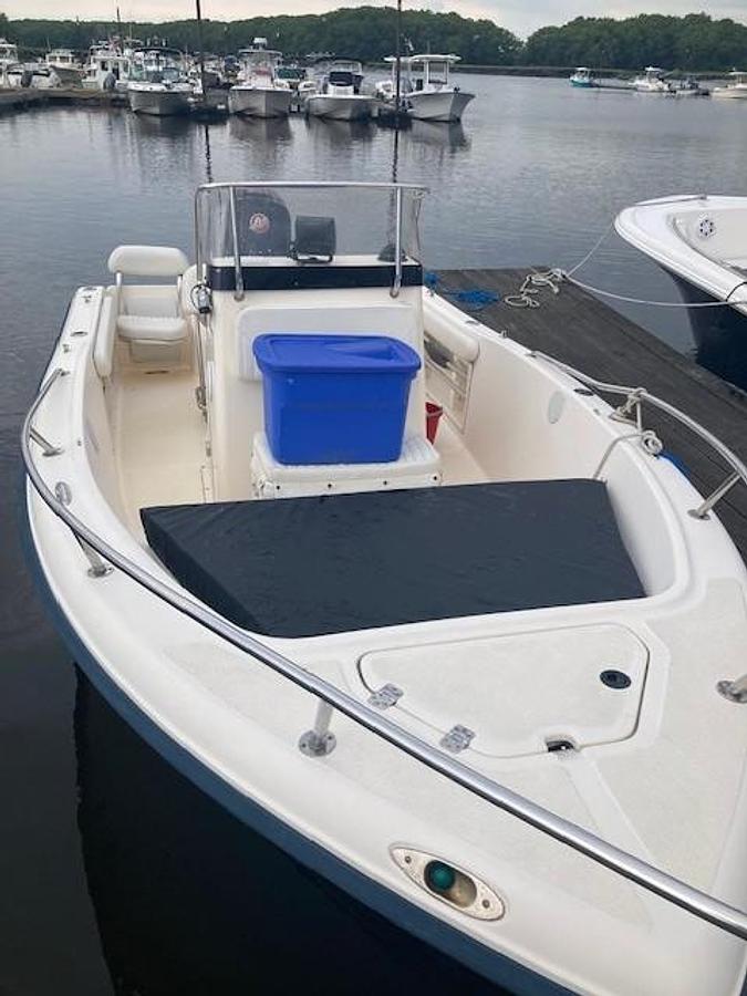 Used 2004 Key West Sportsman 186 CC