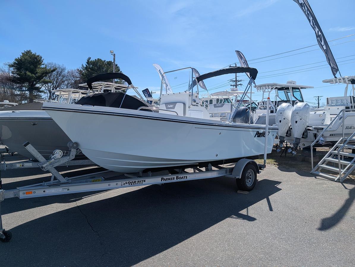 2025 Parker Offshore 18 Special Edition