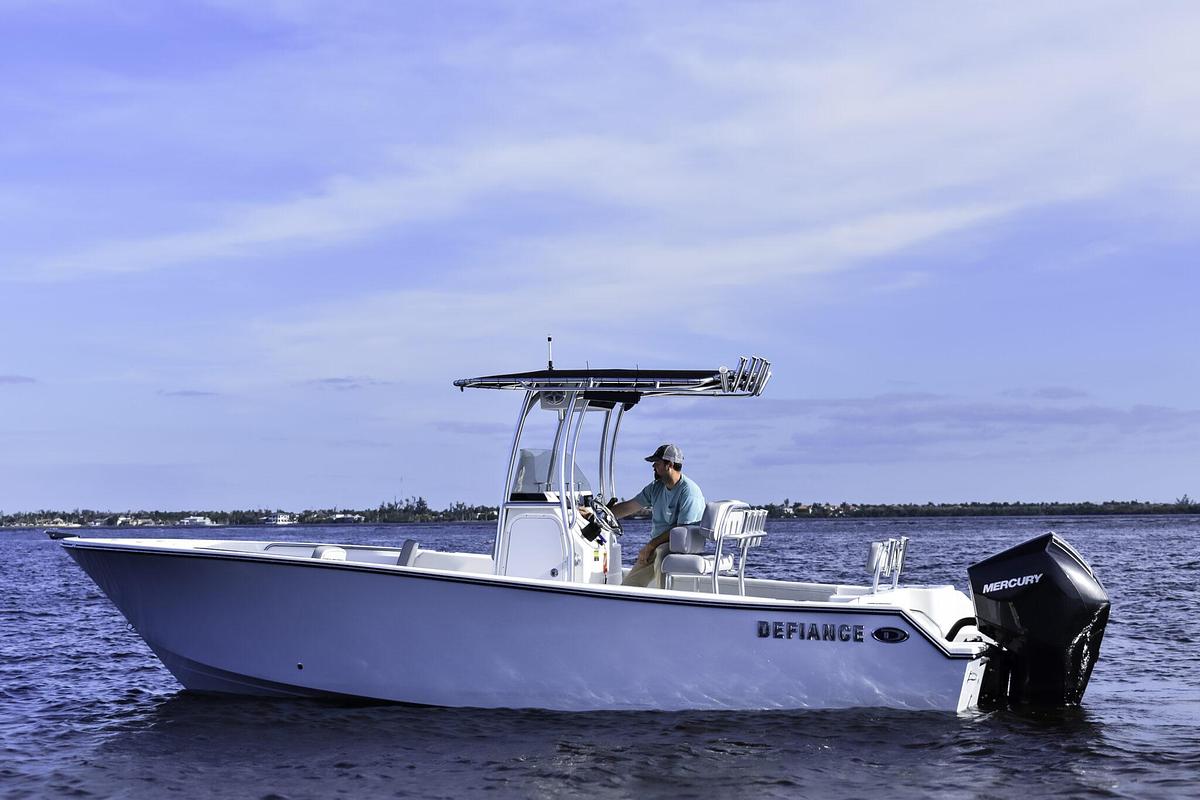 2027 Defiance 240 Catalina