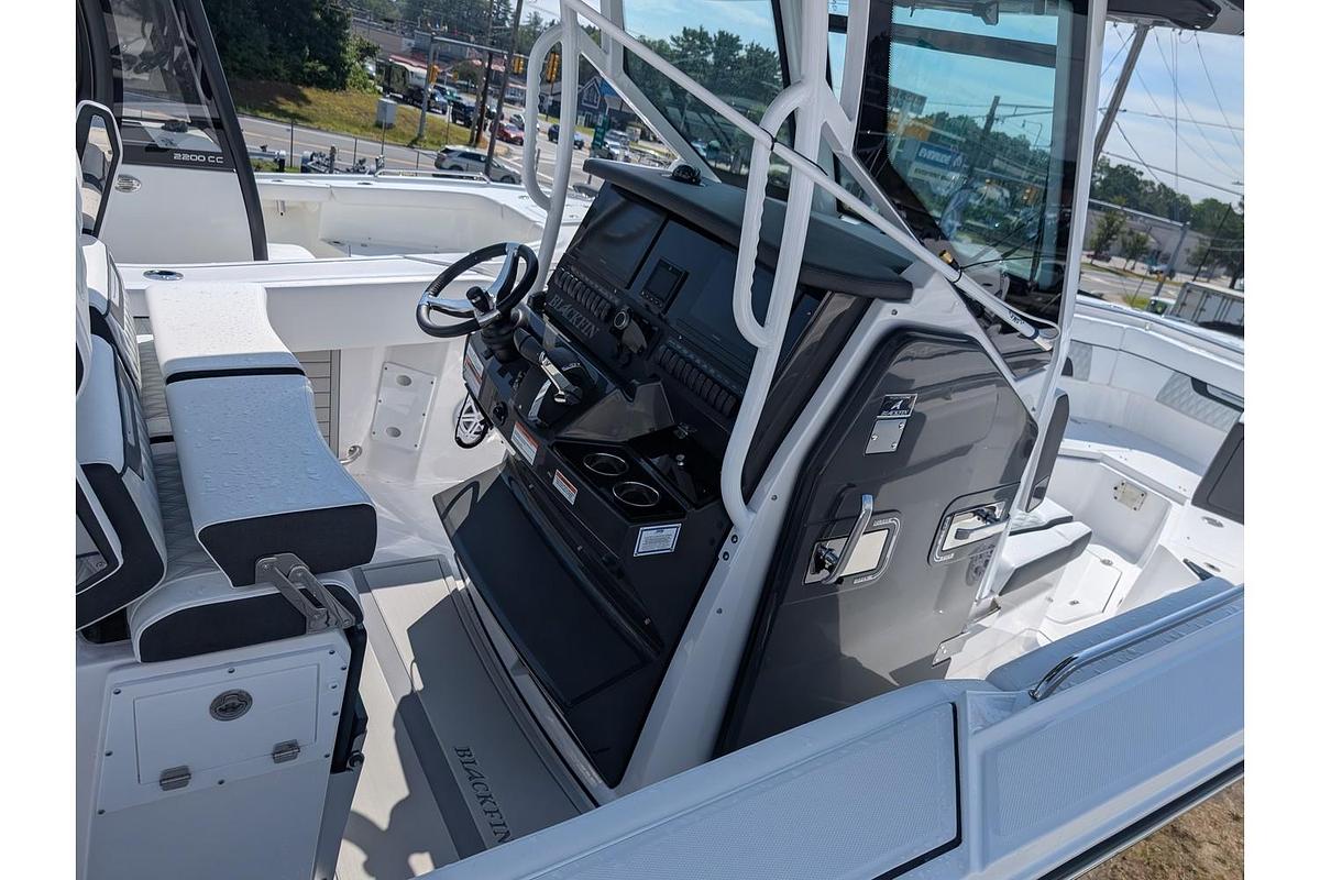 2024 Blackfin Boats 272 Center Console