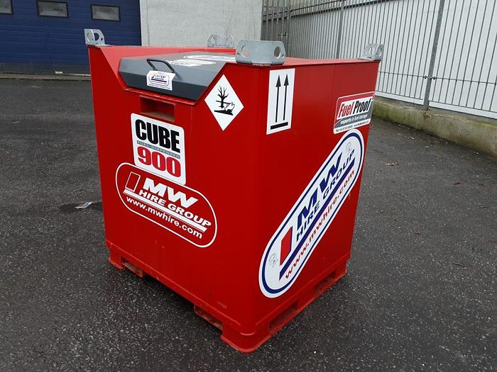 Used 900L Fully bunded fuel cube