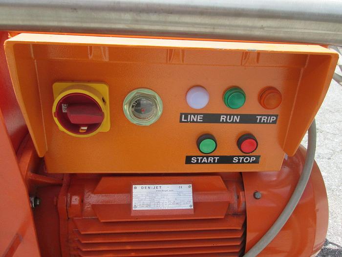 Used Den-Jet CE20-500 High-Pressure Water Blaster