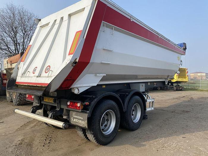 Usato 2008 ADIGE VASCA RIBALTABILE