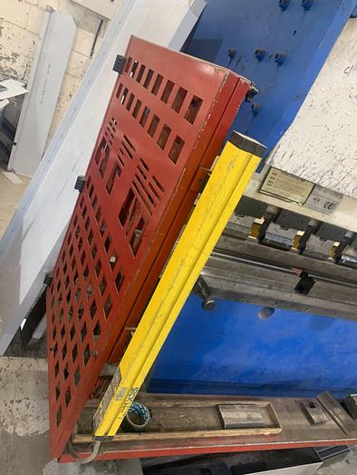 Used AFM 3m x 100 ton press brake
