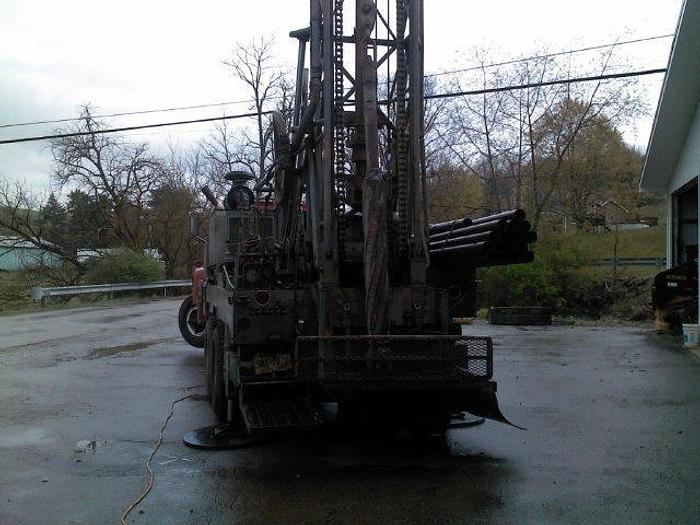 Used 1973 Davey TK8 Drill Rig