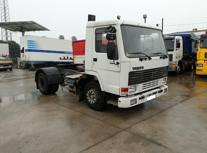 Used 1986 VOLVO FL7 260 Intercooler tractor unit