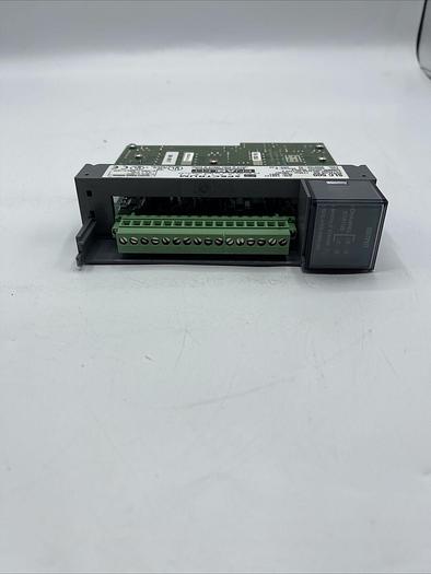 Used Allen Bradley SPECTRUM 1746sc-IN04vi Ser B