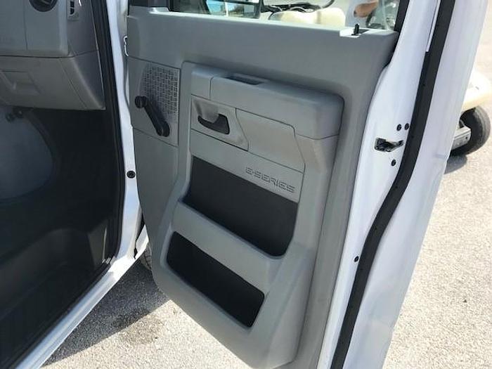 Used 2013 Ford E350 Terex HiRanger NT29 34ft Bucket Truck