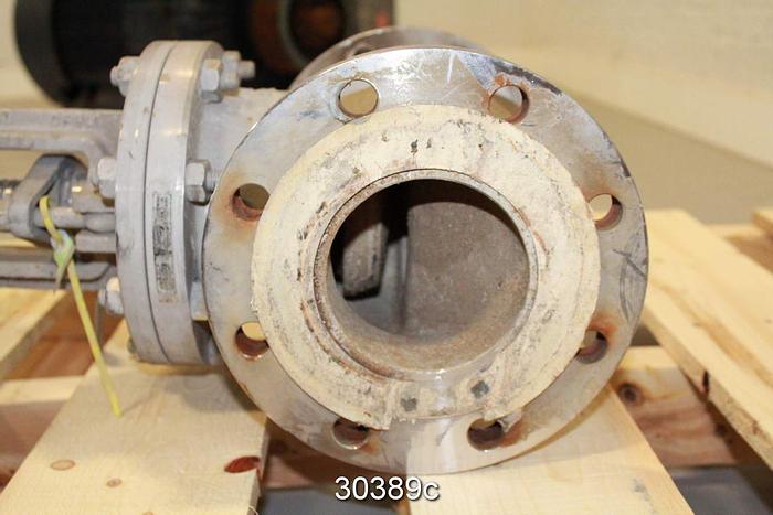 Used FNW H26C-150 4" Outside Stem And Yoke Hand Operated Gate Valve #30389