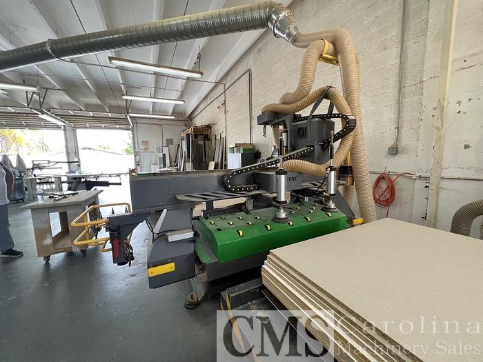 Used Unknown CNC Router with Infeed & Outfeed