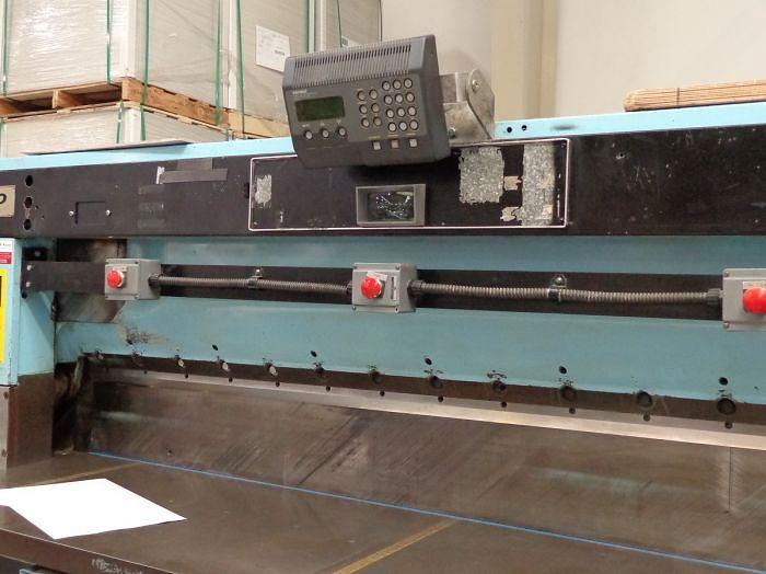 90" (2.28M) SEYBOLD GUILLOTINE PAPER CUTTER WITH MICROCUT SYST...