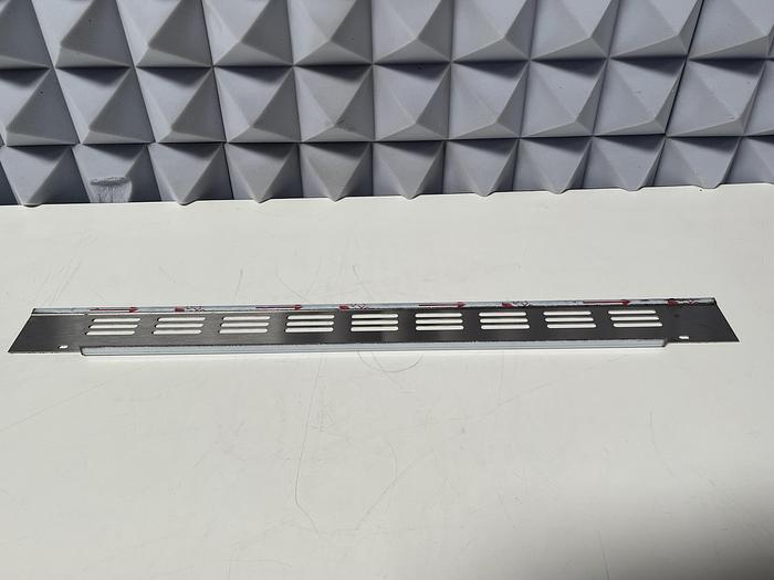 Wolf Sub-Zero Dual Fuel Range 30" Kickplate