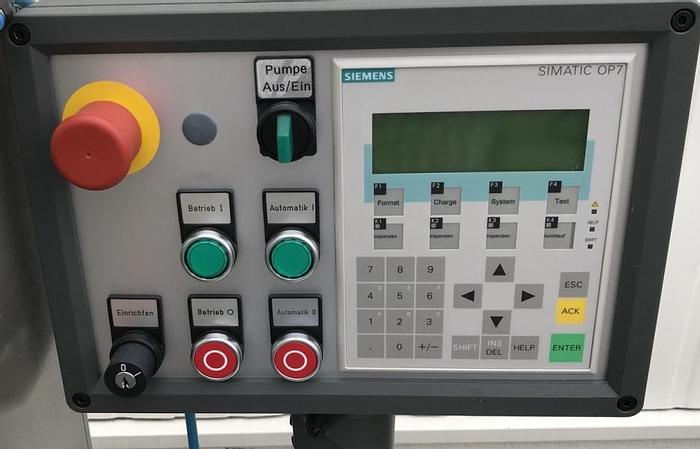 Used M 12988 D - Labeller HERMA 414/H300 SL - Semi-Auto