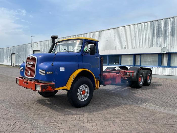 Gebruikt 1985 MAN 26.280 6X4 FULL STEEL CHASSIS