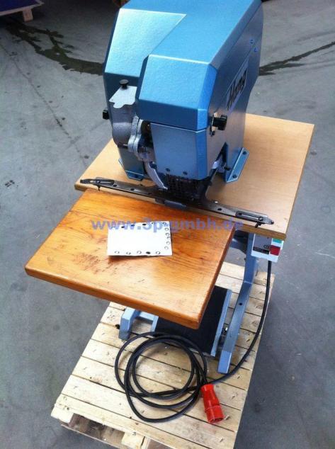 Used Hang 103LOK automatic eyelet 1999