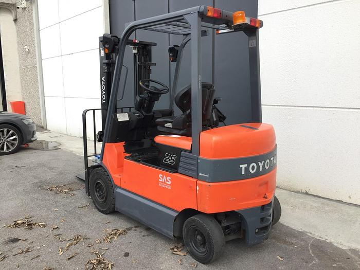 Usato 2012 TOYOTA 7FBMF 25