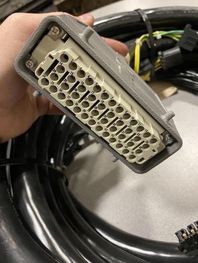 FANUC ROBOT CABLE A660-4005-T080L7R503A RCC NFX