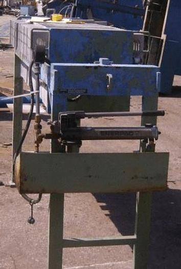 Used 4.5 CU. FT. DURIRON FILTER PRESS – POLYPRO. – 470 MM – C.G.R. – MOUNTED