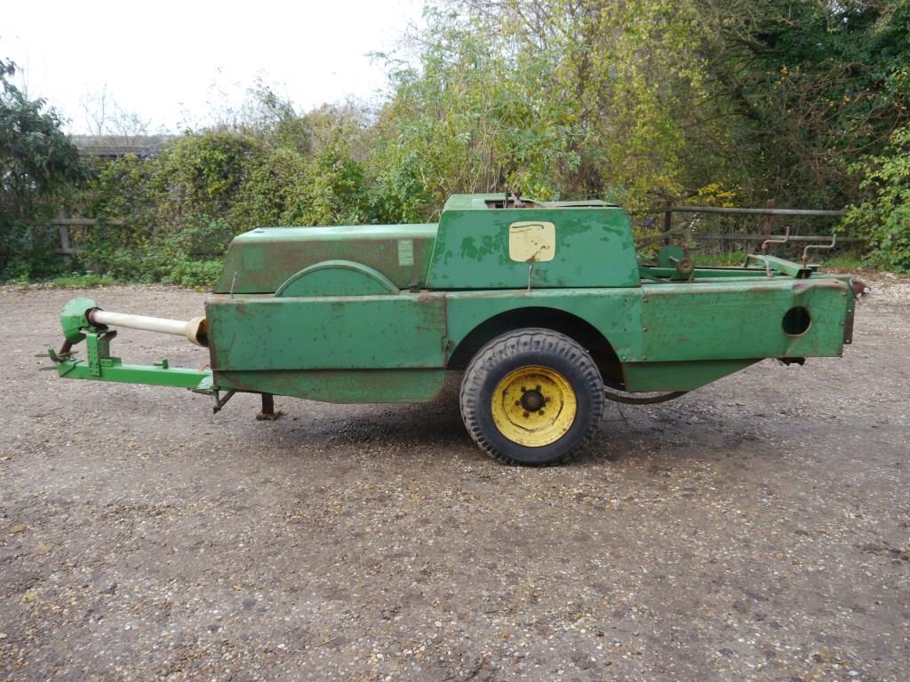 Used John Deere 342 Baler