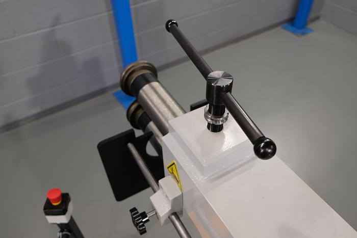 UZMA 4.0 Power Operated 4mm Swaging machine