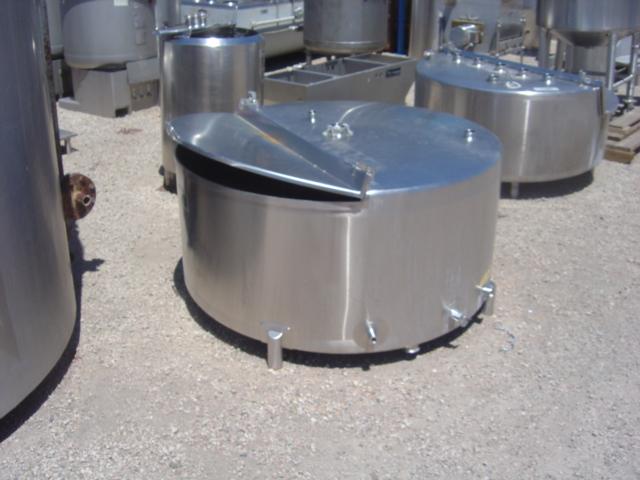 Usado 250 GAL BALANCE TANK