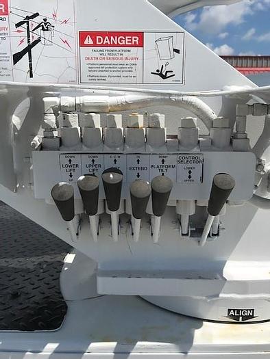 Used 2003 HI-RANGER TL-38 43fT Backyard Bucket Rover - C22665