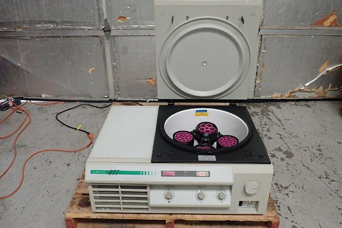 Used Sorvall RT-7 Refrigerated Centrifuge w/ RTH-750 Rotor & Buckets