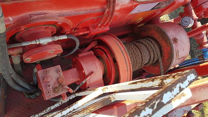 Used 1987 Pacific 4 Axle Carrier Style Oilfield Pump / Kill Truck