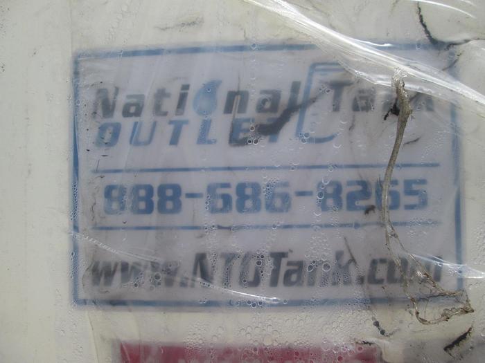 Used NEW 500 Gal Vertical Poly Tank