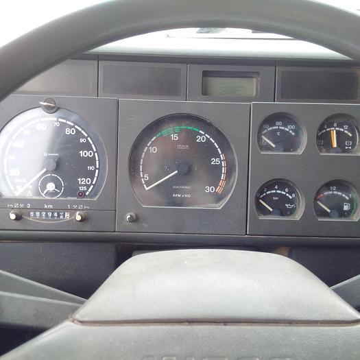 Usado 1999 IVECO Eurostar 440E38 tractor unit